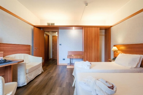SHG Hotel Bologna image 18