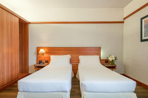 SHG Hotel Bologna image 37