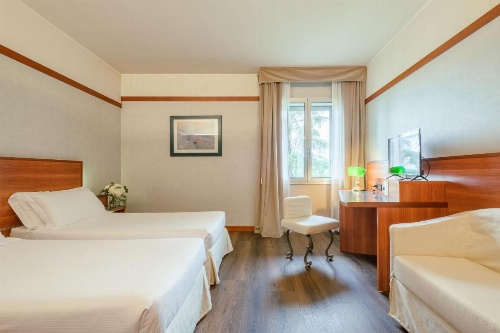 SHG Hotel Bologna image 39