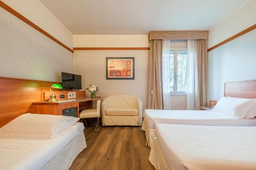 SHG Hotel Bologna image 5